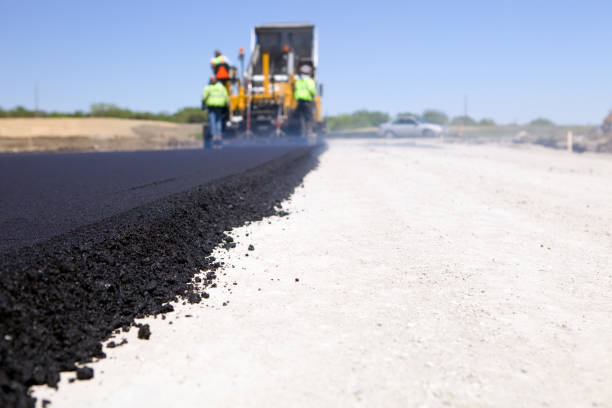 Best Driveway Resurfacing Pavers  in Mazon, IL